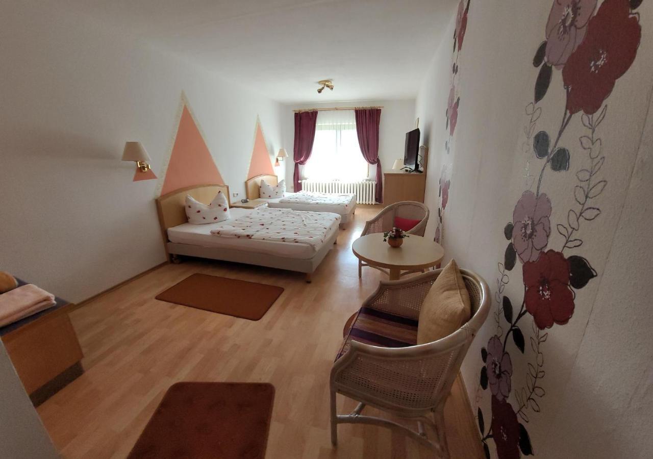 Waldpension Am Koepfchen Kurort Steinbach-Hallenberg Esterno foto